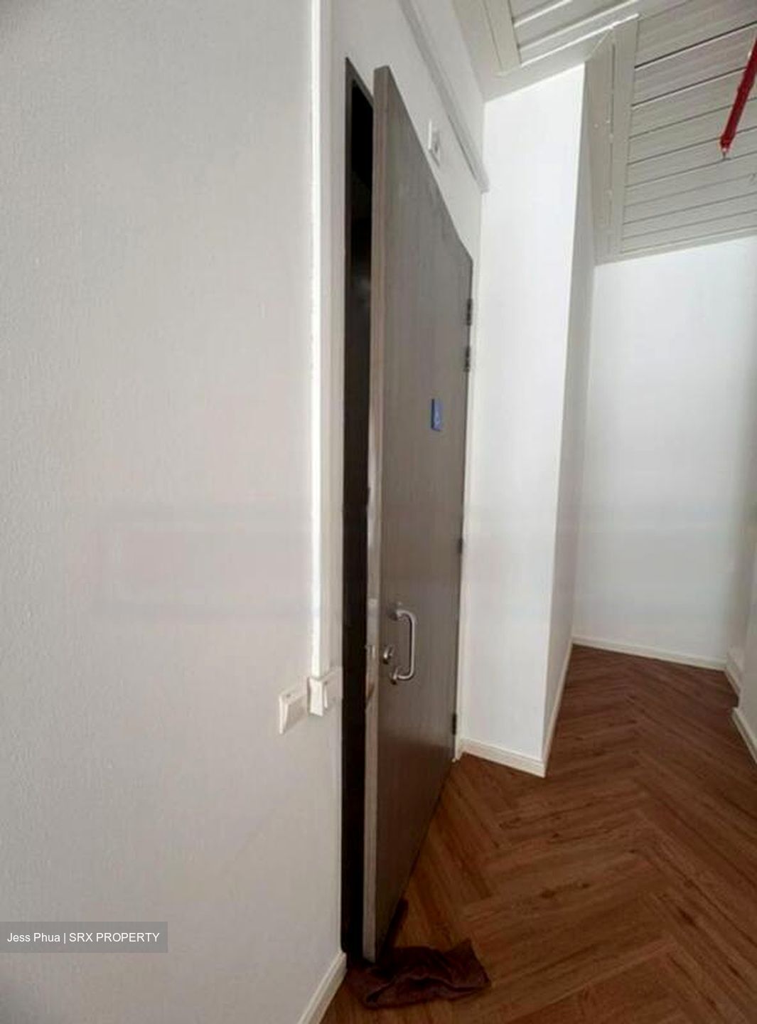 Sycamore Tree (D15), Retail #486529951